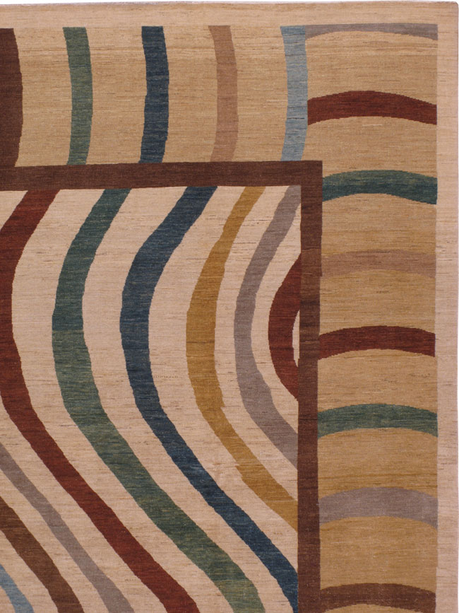 Modernist Persian Tabriz Carpet, No.17826 - Galerie Shabab