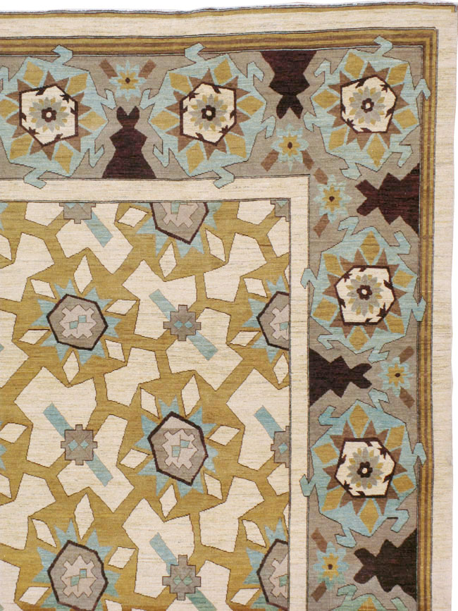 Modernist Persian Tabriz Carpet, No.17827 - Galerie Shabab