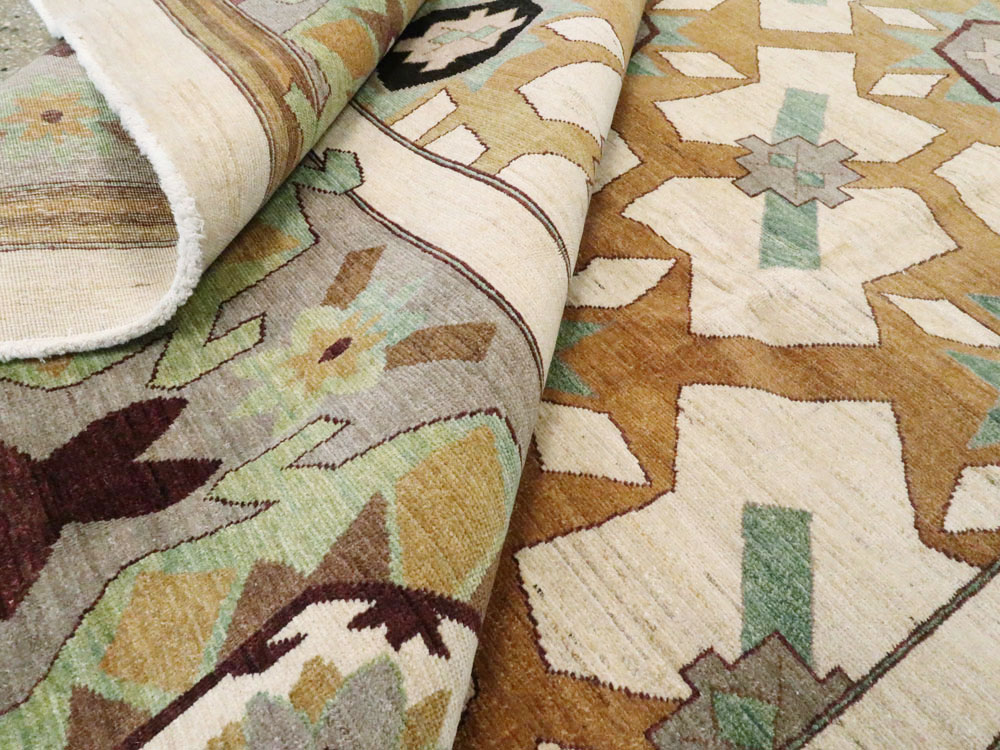 Modernist Persian Tabriz Carpet, No.17827 - Galerie Shabab