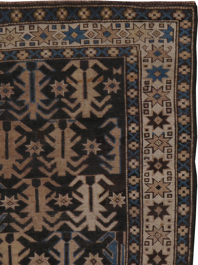 Antique Caucasian Shirvan Rug, No.17833 - Galerie Shabab