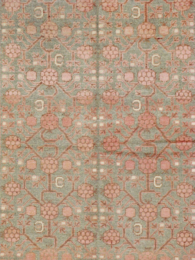 Vintage East Turkestan Khotan Carpet, No.17842 - Galerie Shabab