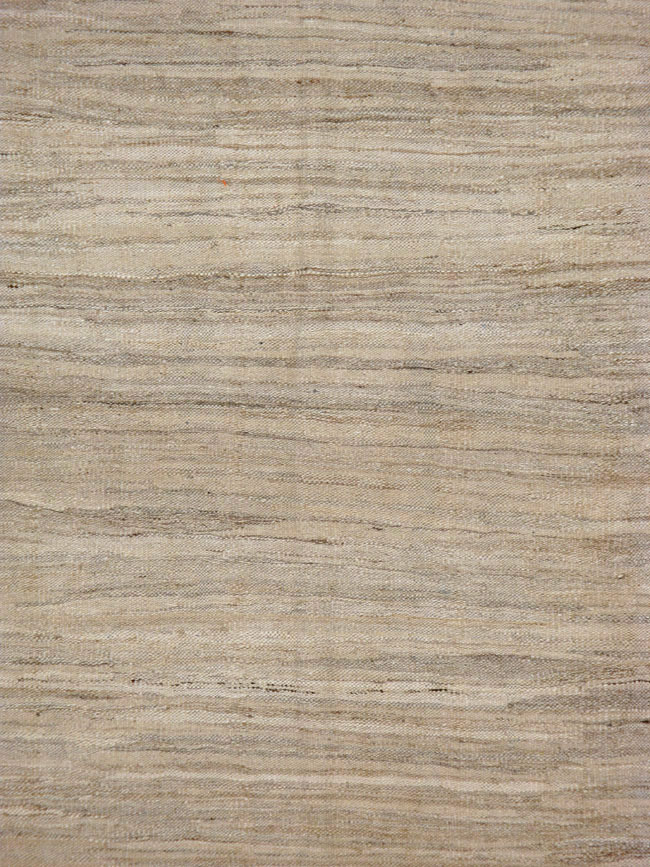 Vintage Turkish Kilim, No.17848 - Galerie Shabab