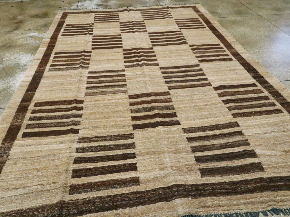 Vintage Turkish Kilim, No.17854 - Galerie Shabab