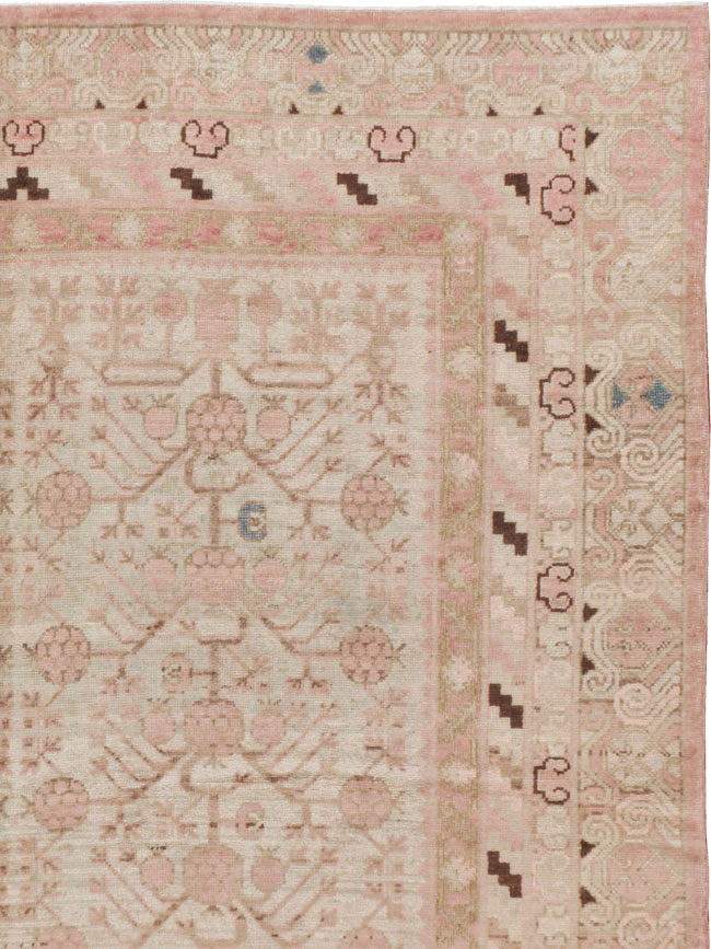 Vintage East Turkestan Khotan Carpet, No.17858 - Galerie Shabab