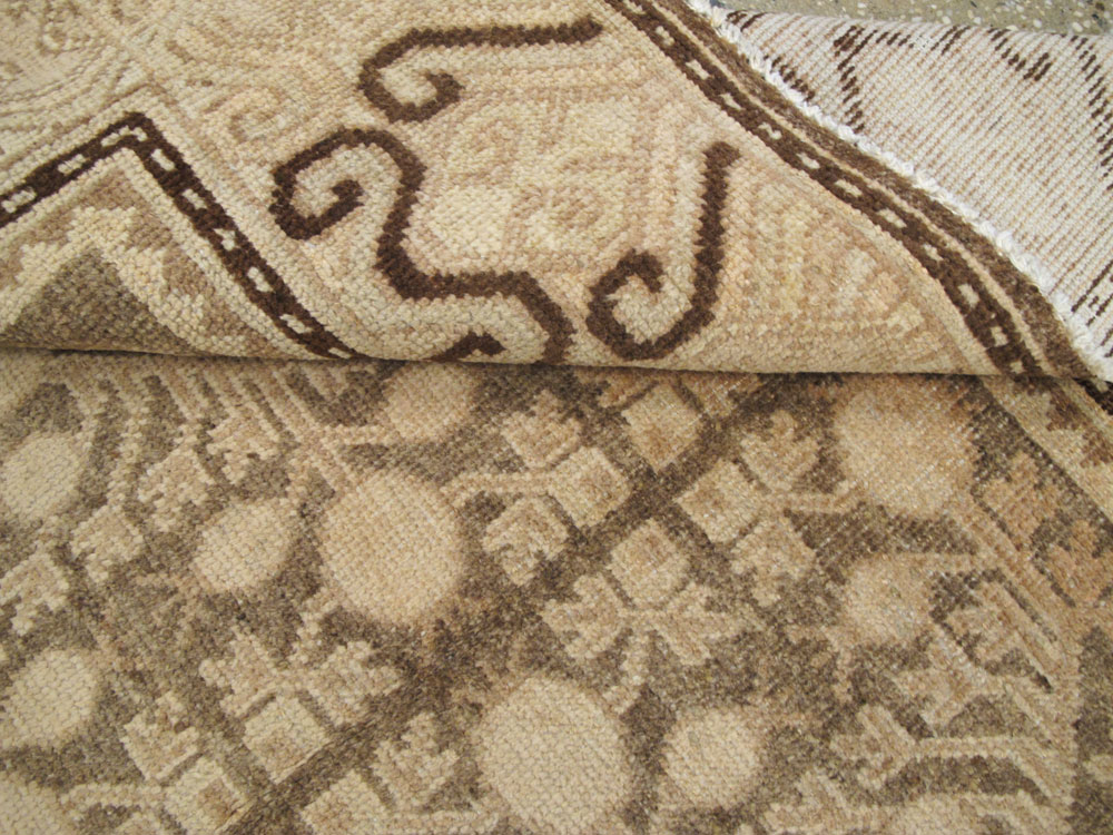 Antique East Turkestan Khotan Carpet, No.17862 - Galerie Shabab