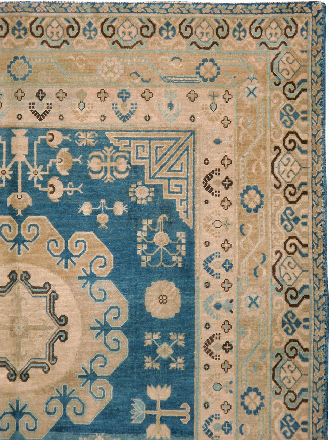 Antique East Turkestan Khotan Carpet, No.17869 - Galerie Shabab