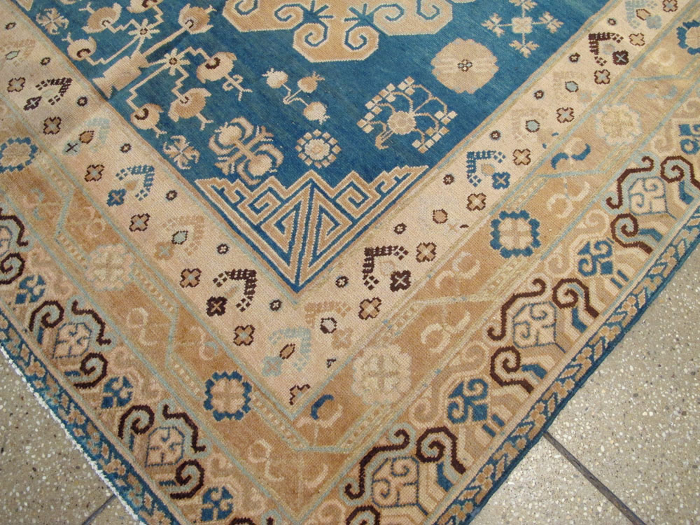 Antique East Turkestan Khotan Carpet, No.17869 - Galerie Shabab