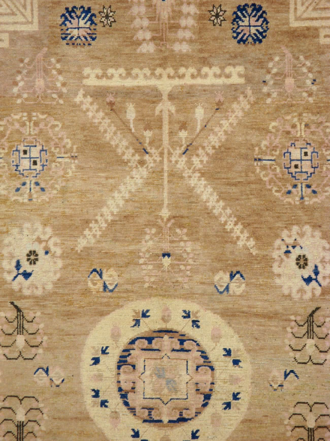 Antique East Turkestan Khotan Carpet, No.17870 - Galerie Shabab