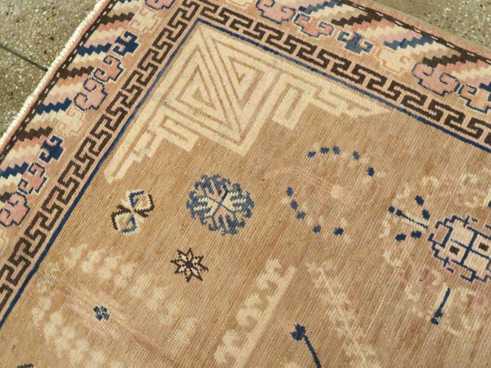 Antique East Turkestan Khotan Carpet, No.17870 - Galerie Shabab