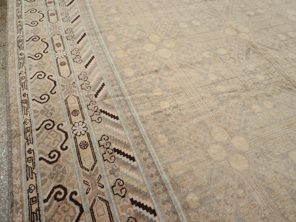 Vintage East Turkestan Khotan Carpet, No.17875 - Galerie Shabab