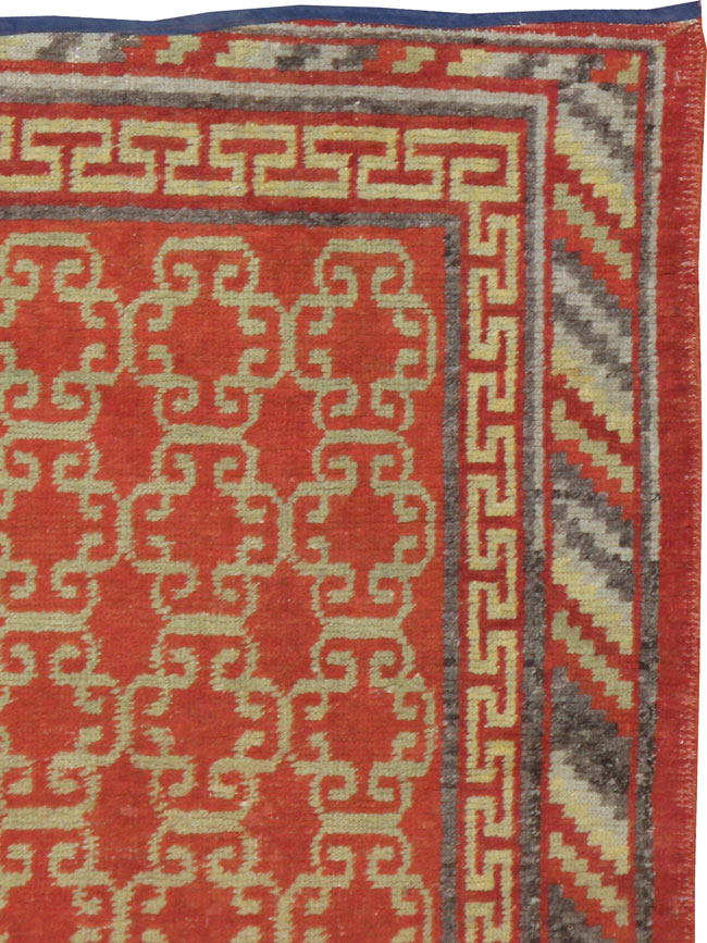 Antique Khotan Rug, No.17877 - Galerie Shabab