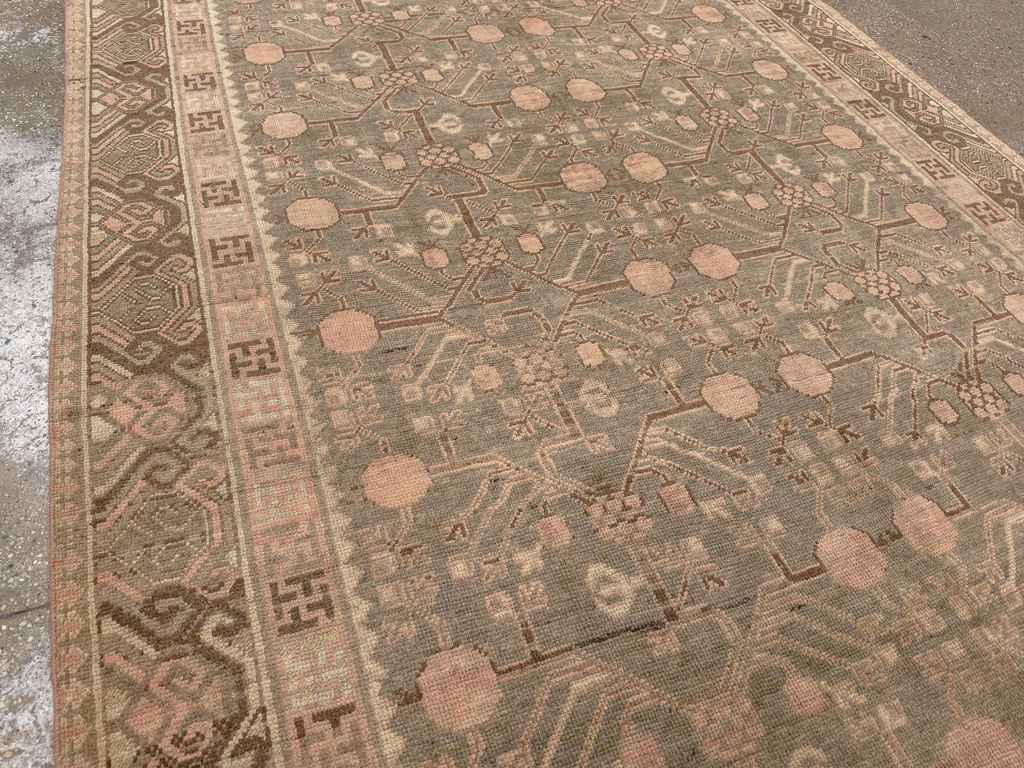 Vintage East Turkestan Khotan Gallery Carpet, No.17880 - Galerie Shabab