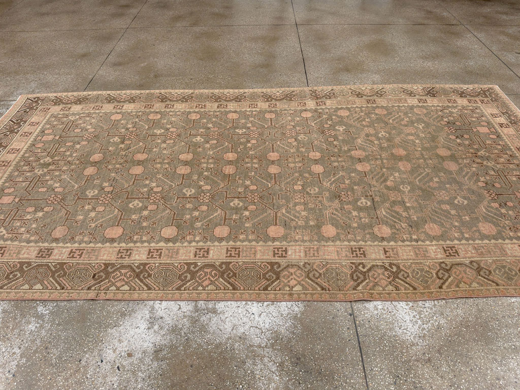 Vintage East Turkestan Khotan Gallery Carpet, No.17880 - Galerie Shabab