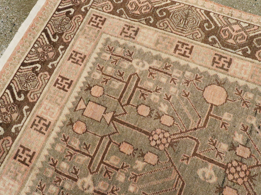 Vintage East Turkestan Khotan Gallery Carpet, No.17880 - Galerie Shabab