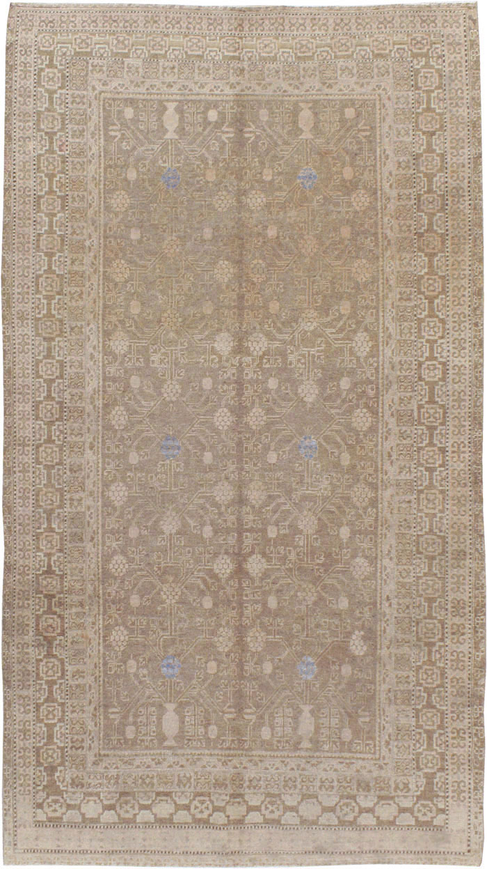 Vintage East Turkestan Khotan Carpet, No.17886 - Galerie Shabab