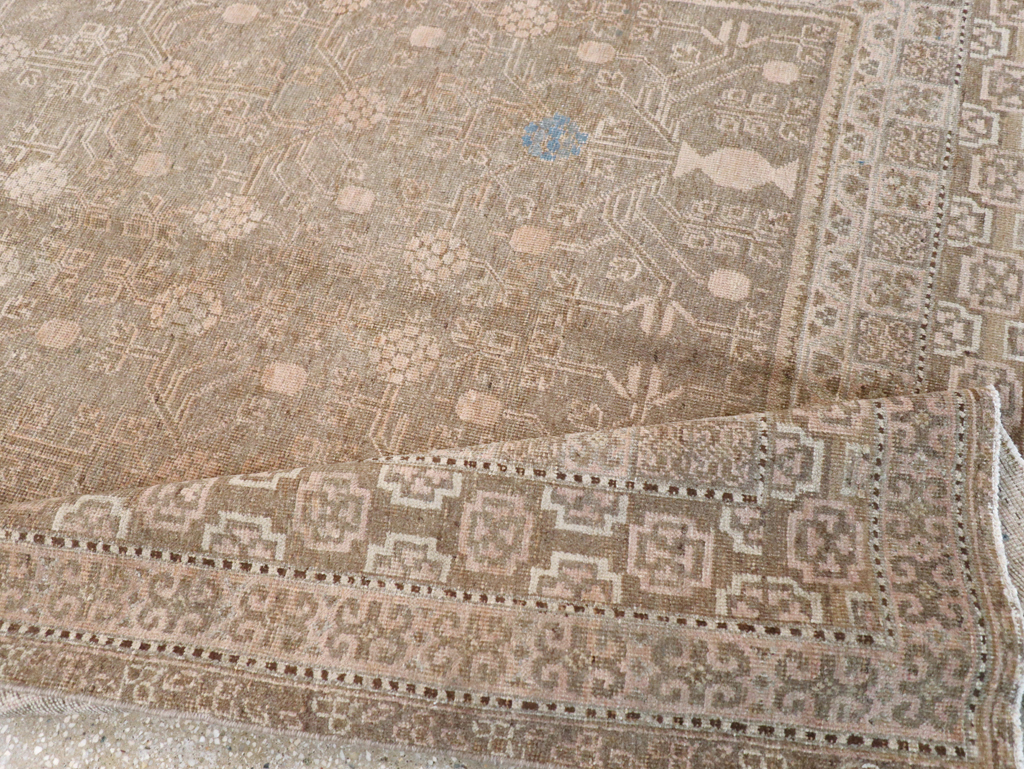 Vintage East Turkestan Khotan Carpet, No.17886 - Galerie Shabab