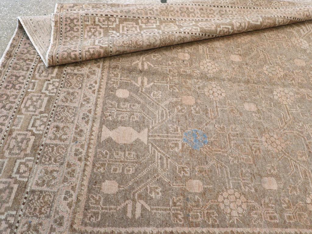 Vintage East Turkestan Khotan Carpet, No.17886 - Galerie Shabab