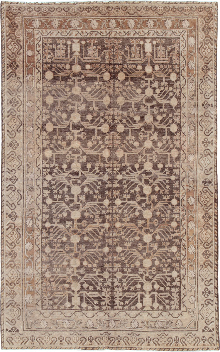 Vintage East Turkestan Khotan Carpet, No.17887 - Galerie Shabab