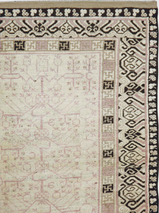 Vintage East Turkestan Khotan Carpet, No.17892 - Galerie Shabab
