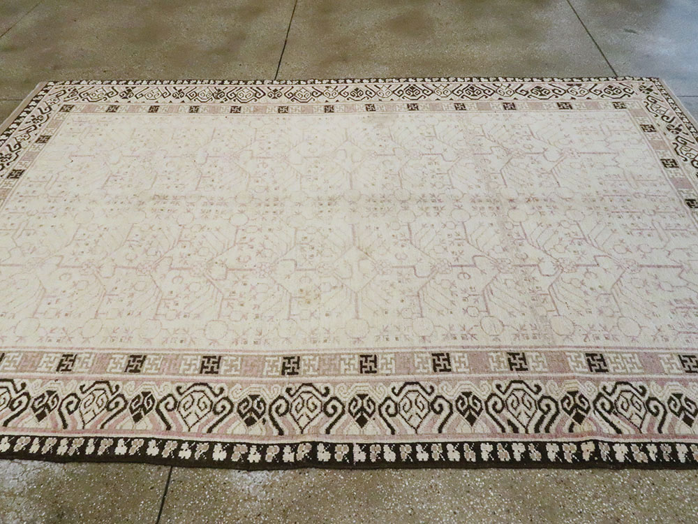 Vintage East Turkestan Khotan Carpet, No.17892 - Galerie Shabab