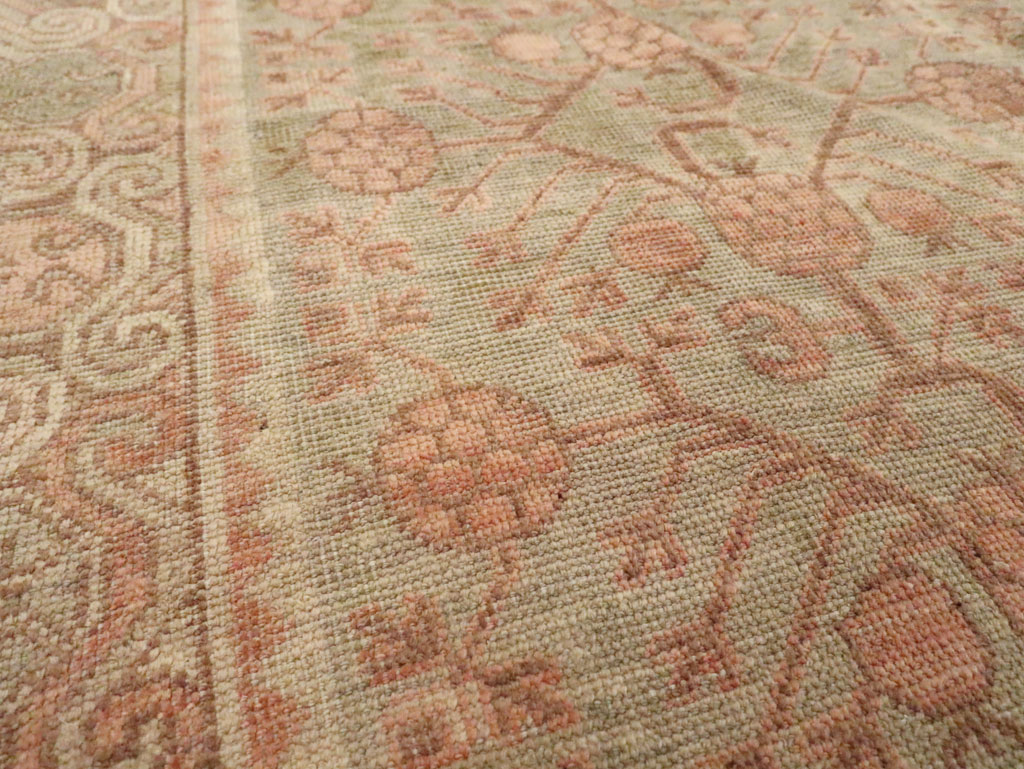 Vintage East Turkestan Khotan Carpet, No.17895 - Galerie Shabab