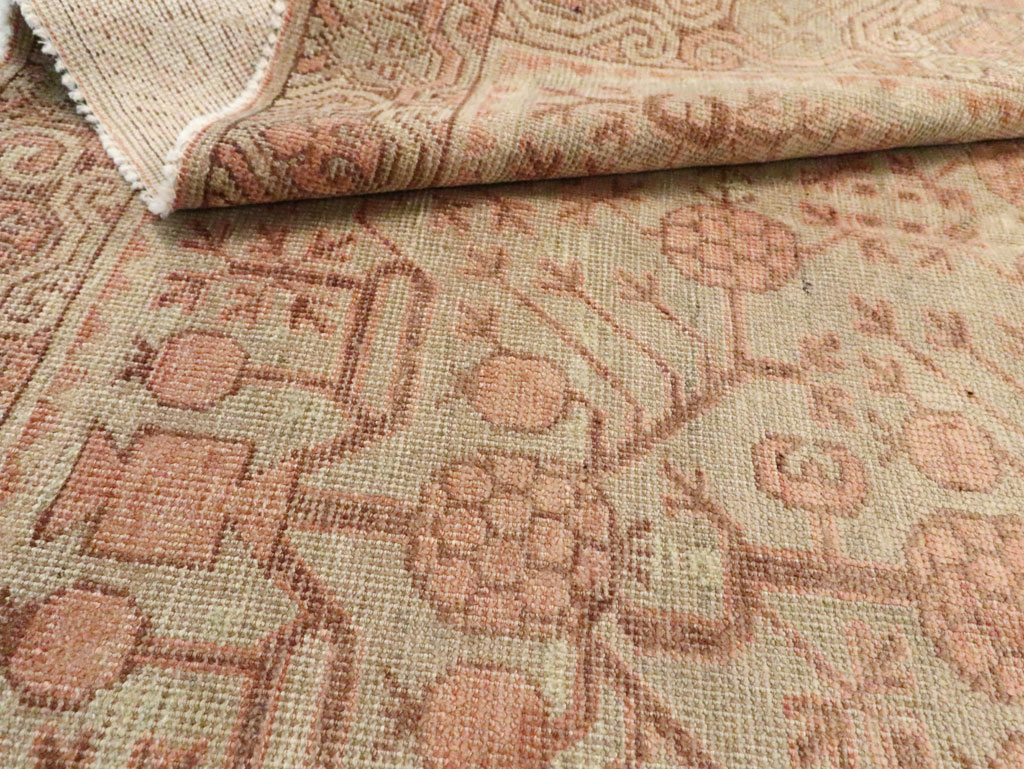 Vintage East Turkestan Khotan Carpet, No.17895 - Galerie Shabab