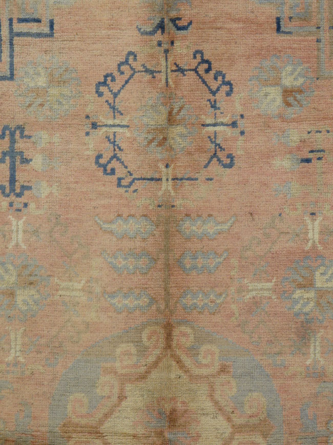 Antique Khotan Rug, No.17900 - Galerie Shabab