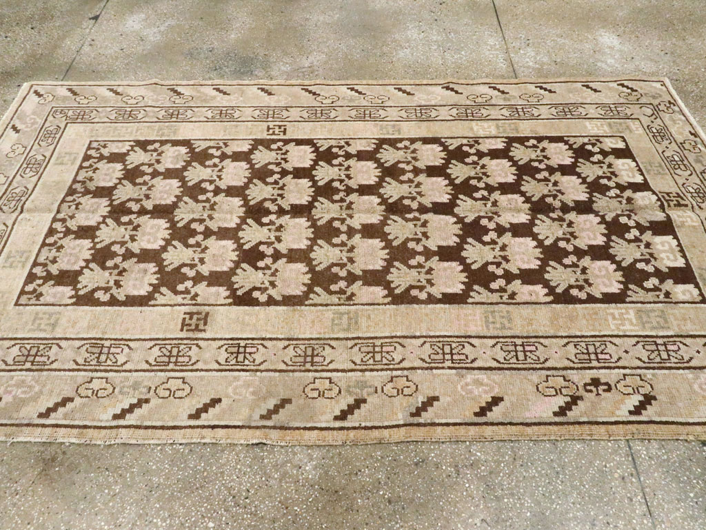 Vintage East Turkestan Khotan Carpet, No.17902 - Galerie Shabab