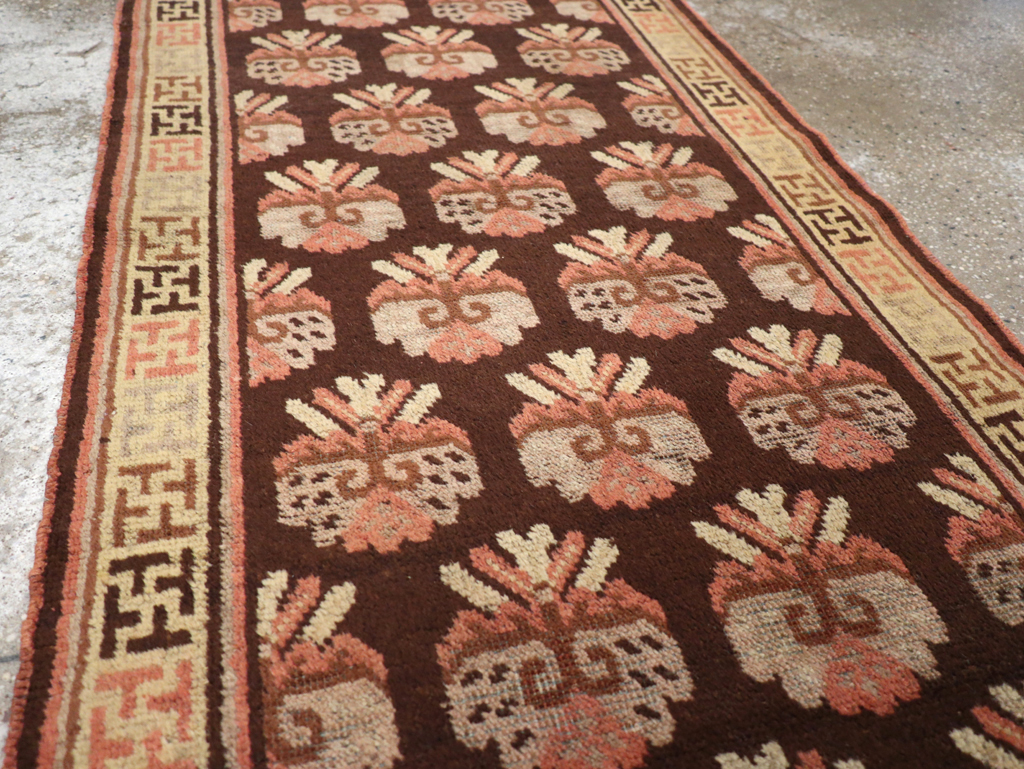 Vintage East Turkestan Khotan Runner, No.17909 - Galerie Shabab