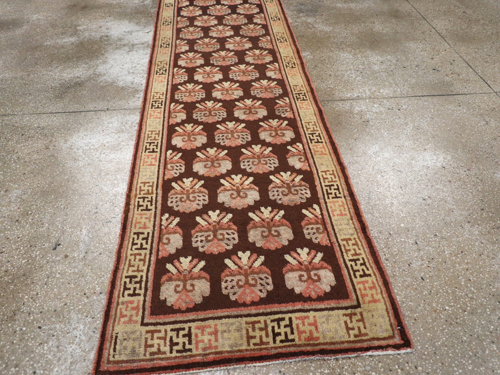 Vintage East Turkestan Khotan Runner, No.17909 - Galerie Shabab