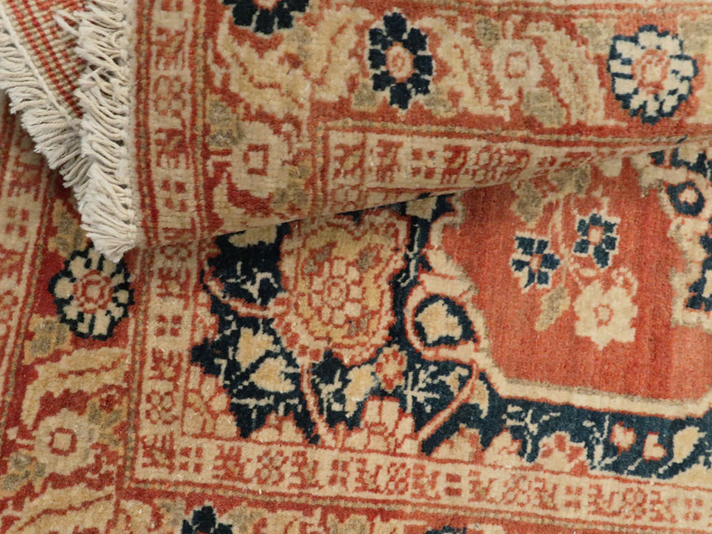 Antique Persian Tabriz Hagi Jalili Rug, No.17918 - Galerie Shabab