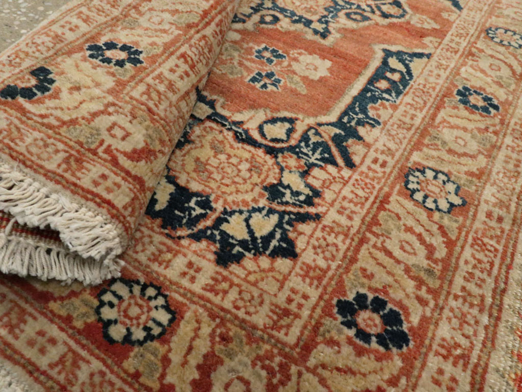 Antique Persian Tabriz Hagi Jalili Rug, No.17918 - Galerie Shabab