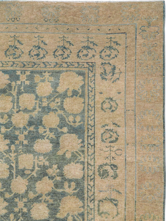 Antique East Turkestan Khotan Carpet, No.17926 - Galerie Shabab