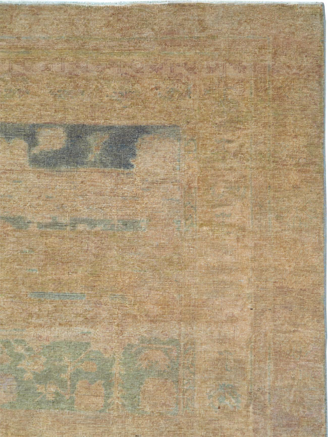 Large Antique Khotan Carpet, No.17926 - Galerie Shabab