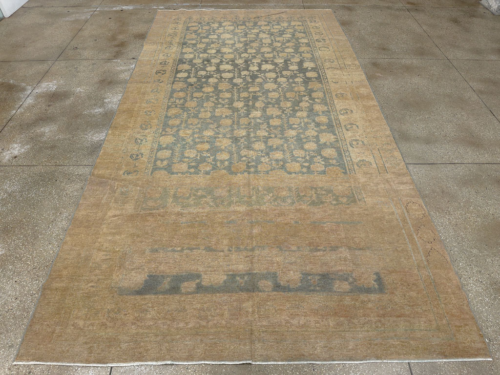 Antique East Turkestan Khotan Carpet, No.17926 - Galerie Shabab