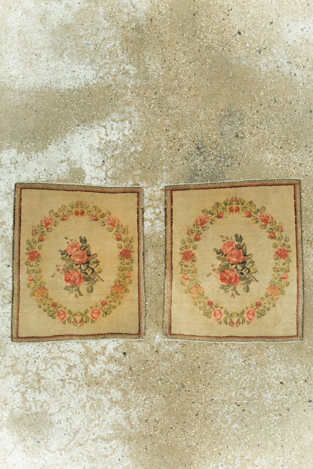 Antique Persian Kashan Throw Rug (Pair: 1 of 2), No.17930 - Galerie Shabab