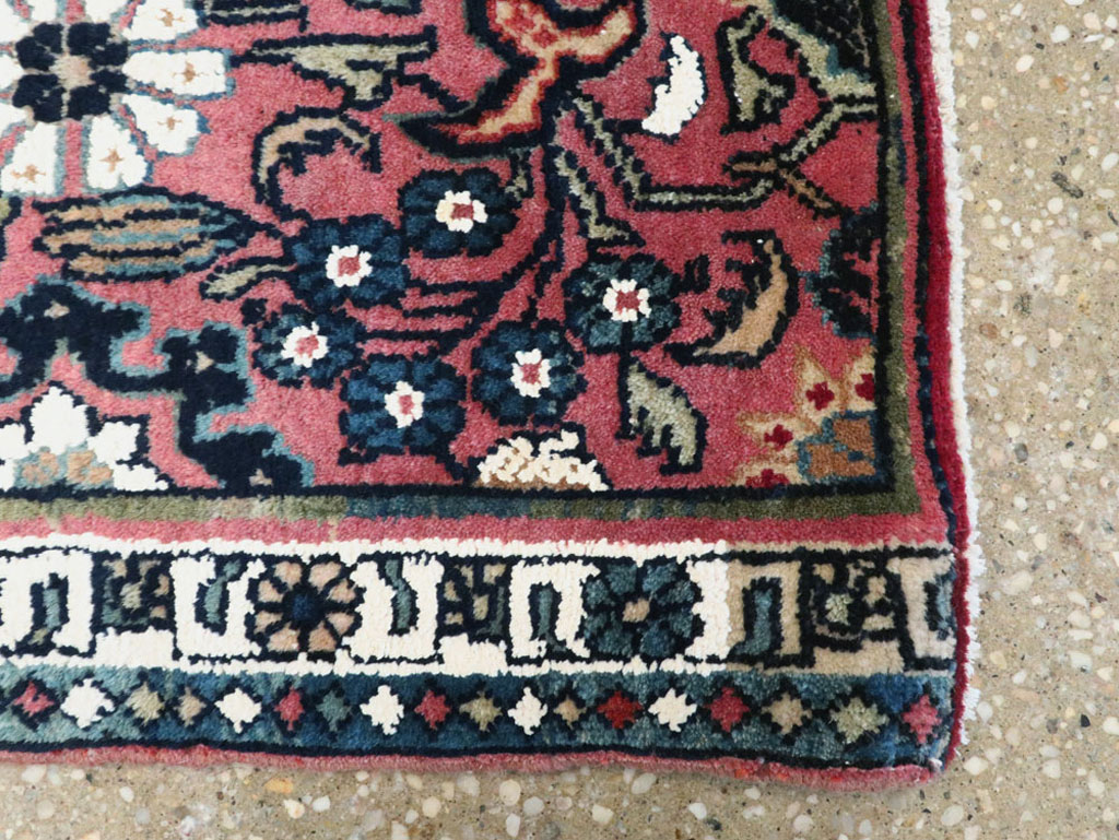 Vintage Persian Bidjar Sampler Rug, No.17937 - Galerie Shabab