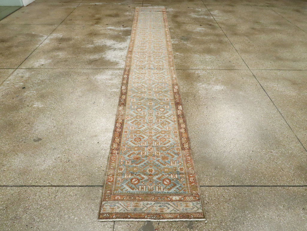 Vintage Persian Malayer Runner, No.17944 - Galerie Shabab