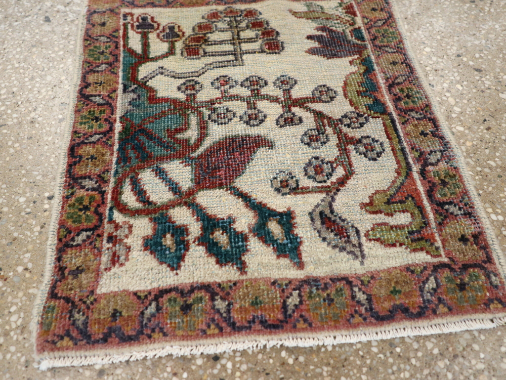 Vintage Persian Mahal Rug, No.17949 - Galerie Shabab