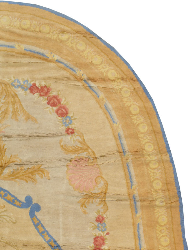 Antique Spanish Savonnerie, No.17959 - Galerie Shabab