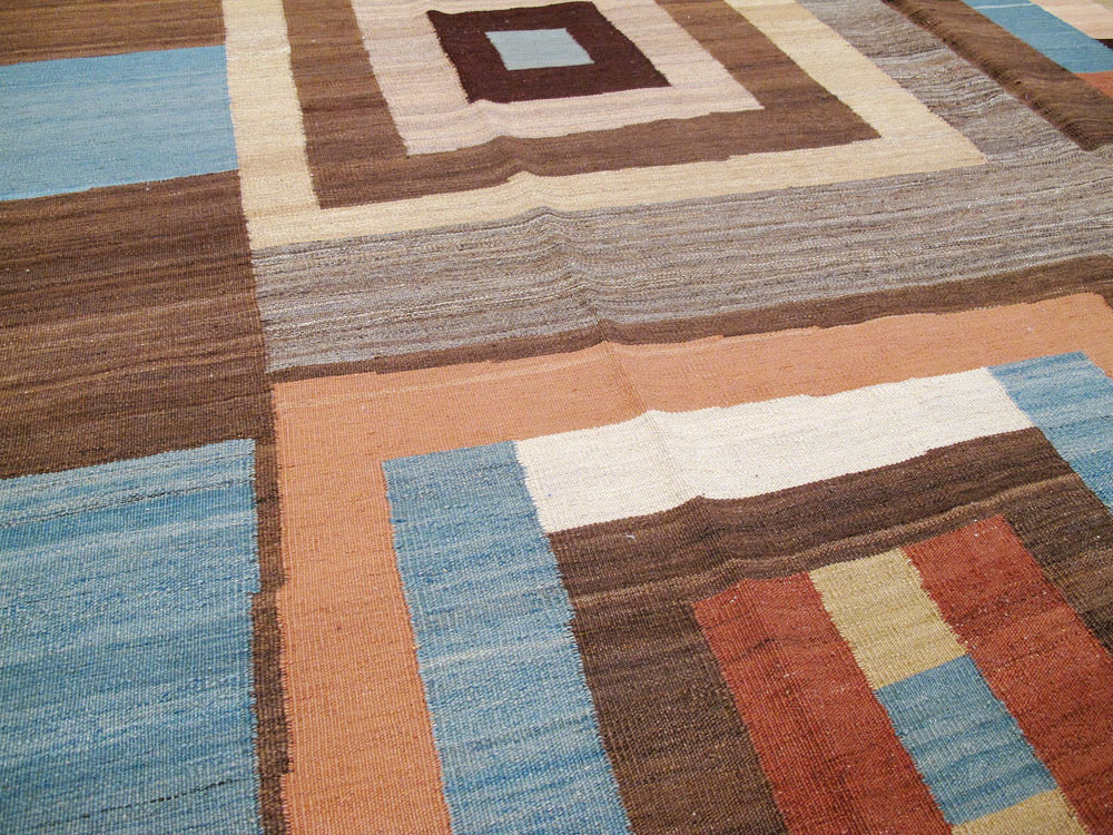 Modern Persian Flatweave Room Size Carpet, No.17967 - Galerie Shabab