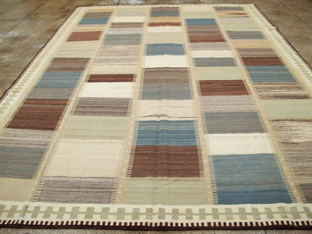 Modernist Persian Flat-weave Kilim, No.17968 - Galerie Shabab