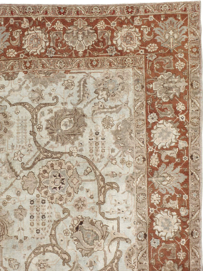 Antique Persian Tabriz Carpet, No.17986 - Galerie Shabab