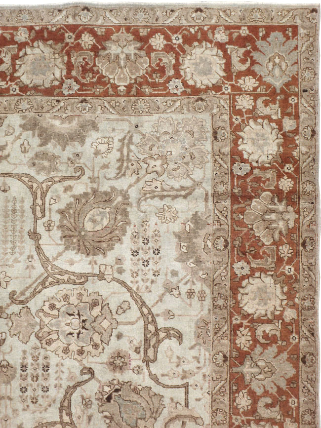 Antique Persian Tabriz Carpet, No.17986 - Galerie Shabab