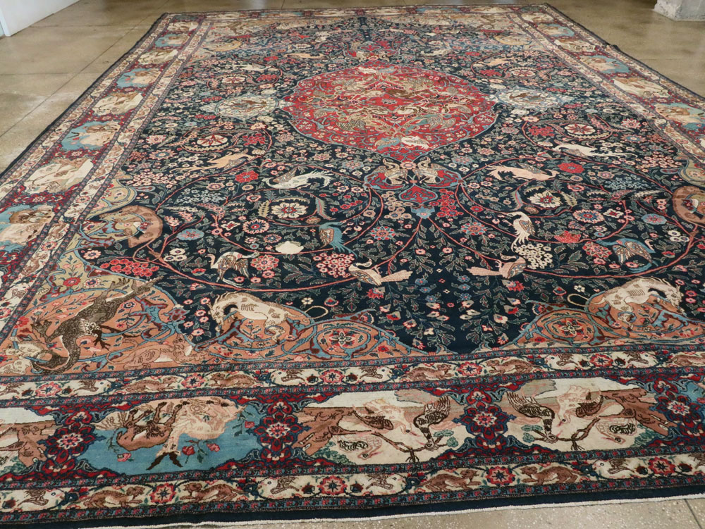 Antique Persian Mashad Pictorial Carpet, No.18016 - Galerie Shabab