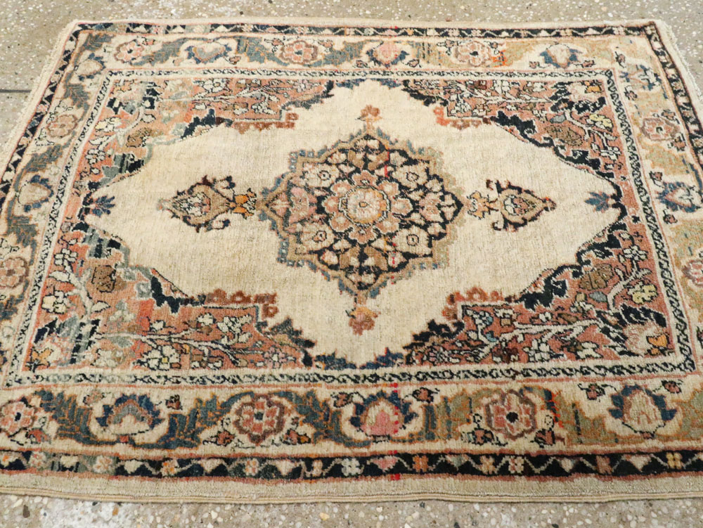 Antique Persian Tabriz Hagi Jalili Rug, No.18021 - Galerie Shabab