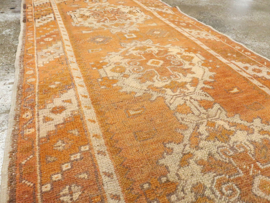 Antique Turkish Oushak Runner, No.18037 - Galerie Shabab