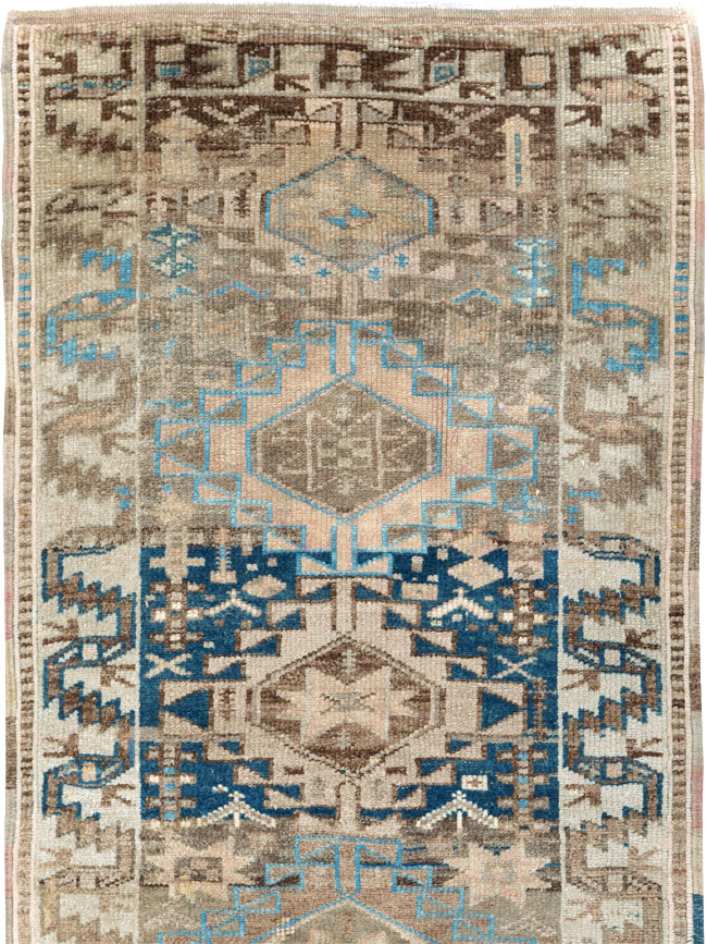 Vintage Turkish Oushak Runner, No.18045 - Galerie Shabab