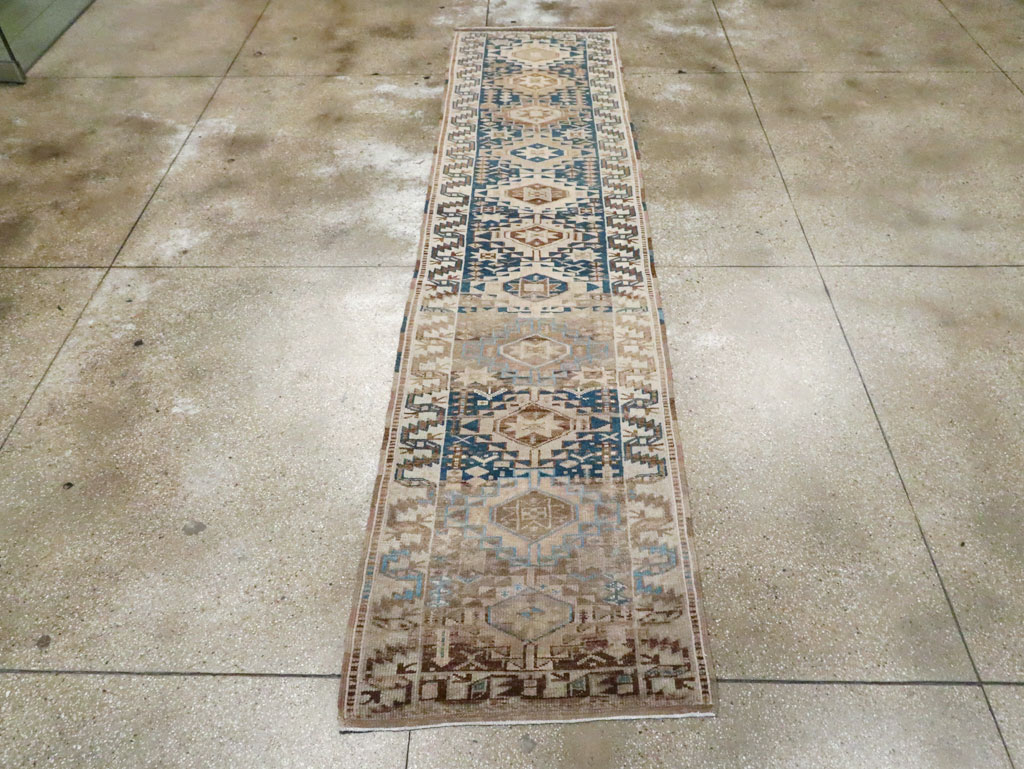 Vintage Turkish Oushak Runner, No.18045 - Galerie Shabab