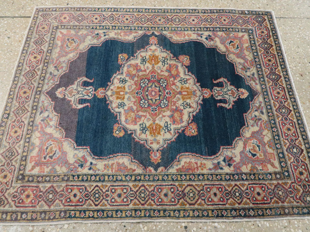 Antique Persian Tabriz Hagi Jalili Rug, No.18052 - Galerie Shabab